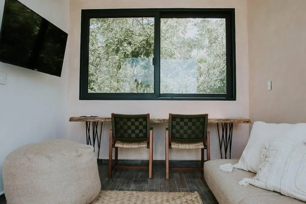 4 Story Villa, Private Pool & Jungle Rooftop Tulum Holiday home